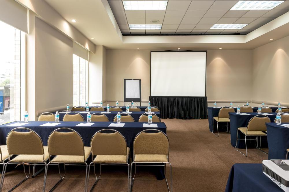 Four Points By Sheraton Galerias Monterrey Dış mekan fotoğraf Meeting room